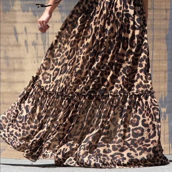 - NWT The King Kouture Leopard Printed Kimono Sleeve Maxi Dress - Picture 4 of 12